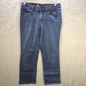 Women's Liz Claiborne Classic Blue Stretch Crop Jeans Size 6